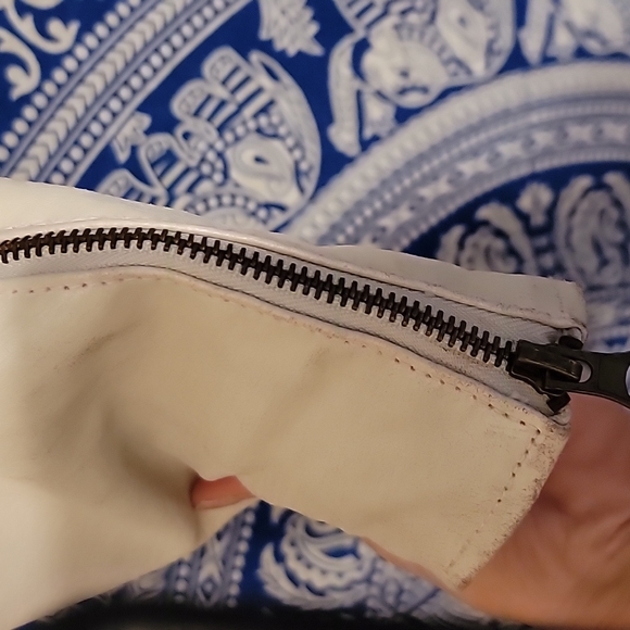 Jacket - Picture 4 of 10